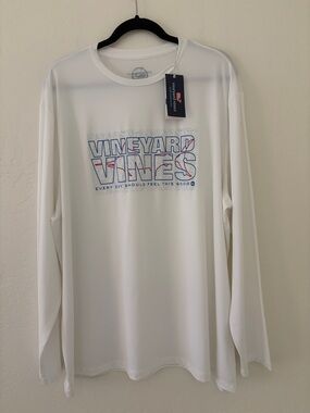 NWT Vineyard Vines Long Sleeve Tee Shirt